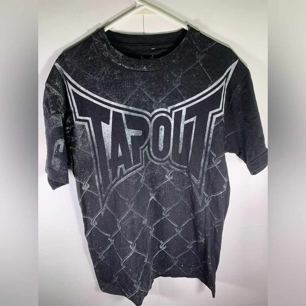 Y2K tapout aop graphic shirt